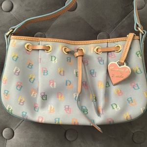 Dooney and Bourke Shoulder bag
